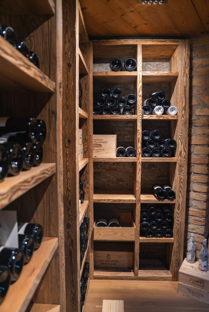 étagère de cave à vin ouverte